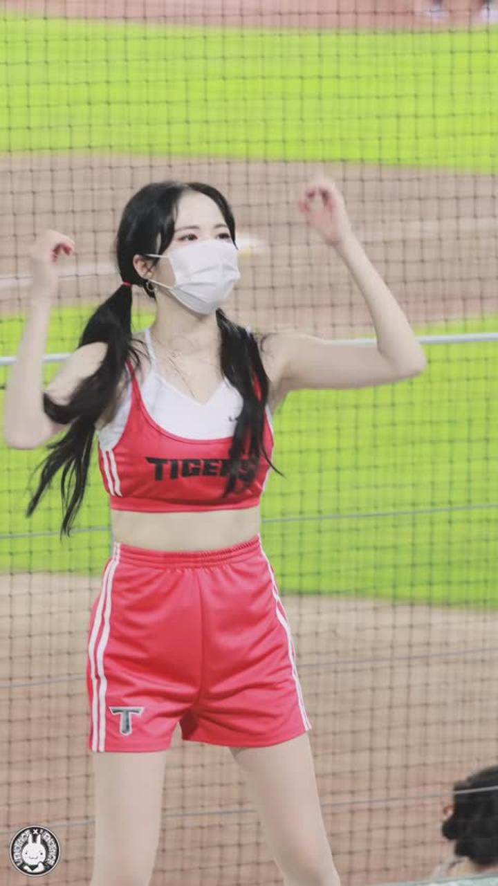 210911 치어리더 임혜진 직캠 (2) 비디오 썸네일 이미지