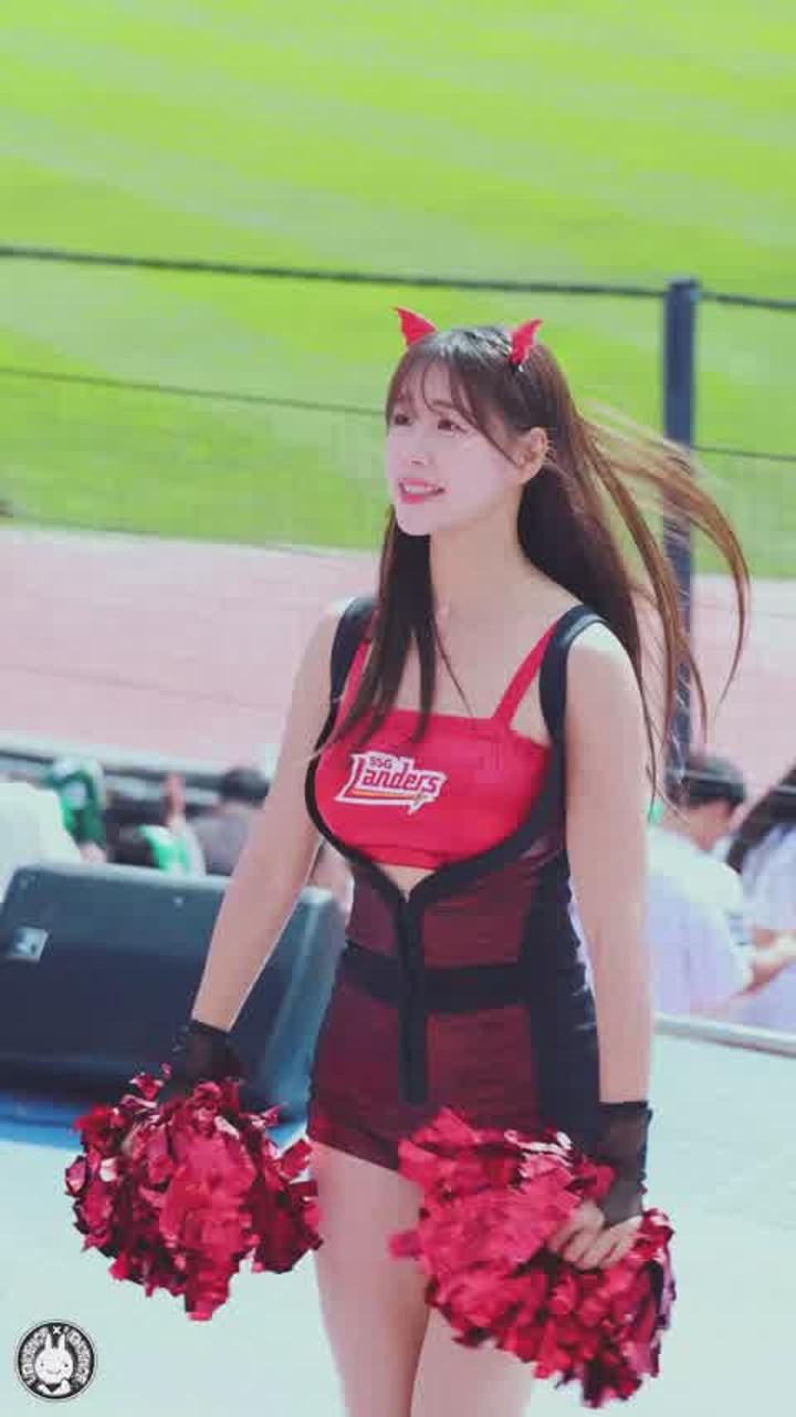 240922 치어리더 김도아 직캠 (8) 비디오 썸네일 이미지