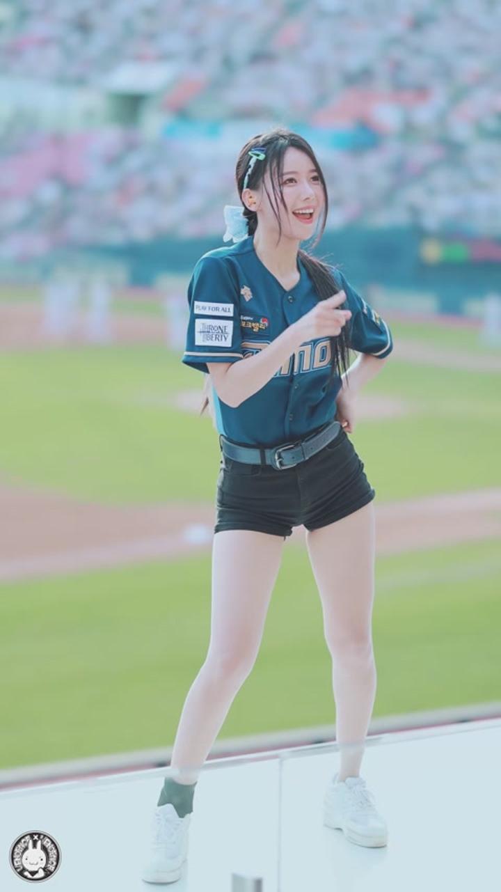 230820 치어리더 이아영 직캠 (3) 비디오 썸네일 이미지