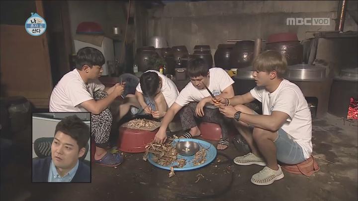 나 혼자 산다.E215.170728.1080p-KING 비디오 썸네일 이미지