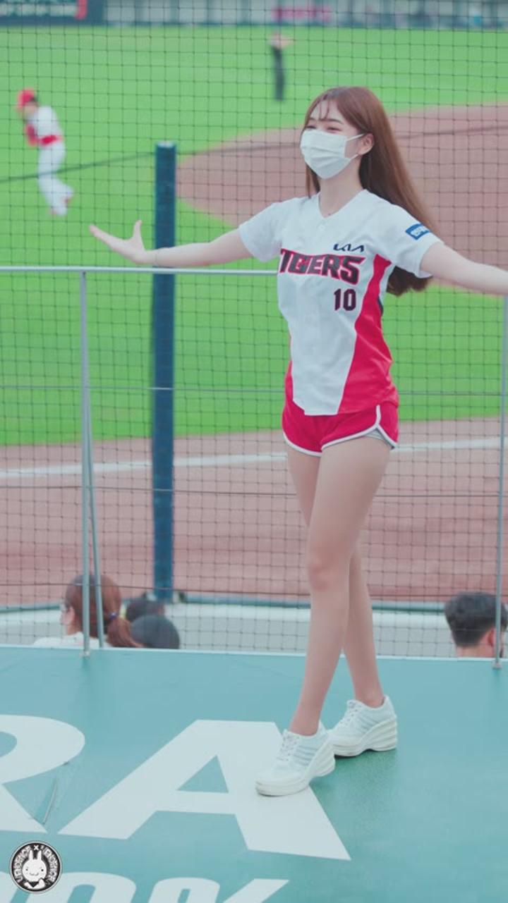 210811 치어리더 유수아 직캠 (2) 비디오 썸네일 이미지