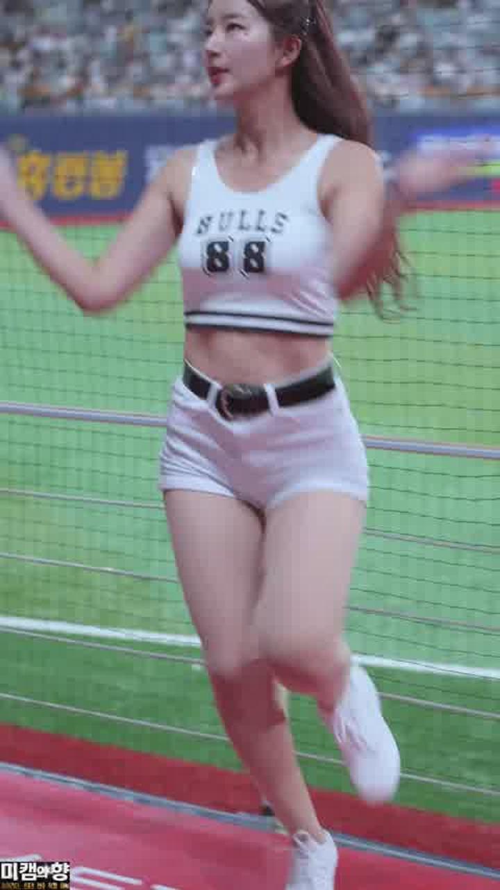 240917 치어리더 김진아 직캠 (3) 비디오 썸네일 이미지