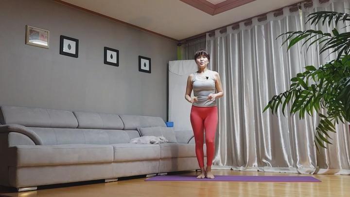 코로나로 잃어버린 근육을 지켜라 비디오 썸네일 이미지