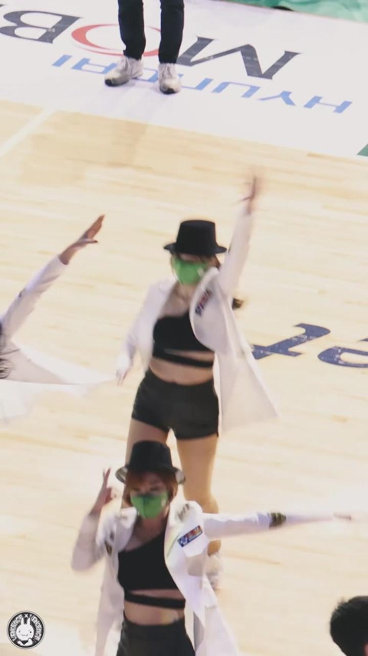 210330 치어리더 심송연 직캠 비디오 썸네일 이미지