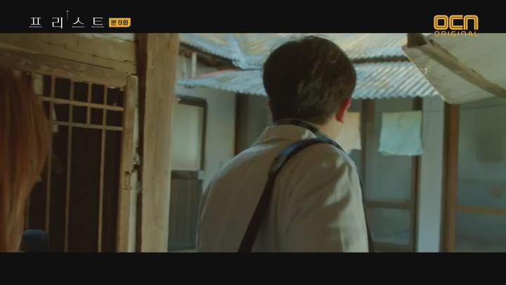 프리스트.E09.181222.720p-NEXT 비디오 썸네일 이미지