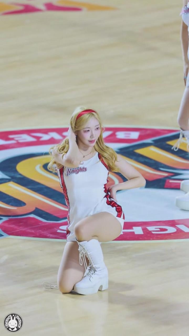240313 치어리더 조예린 직캠 비디오 썸네일 이미지