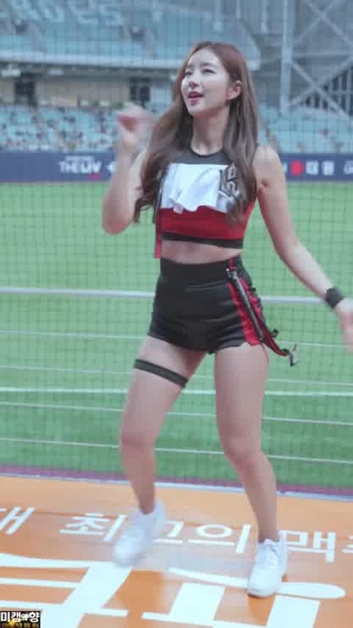 230425 치어리더 김진아 직캠 (1) 비디오 썸네일 이미지