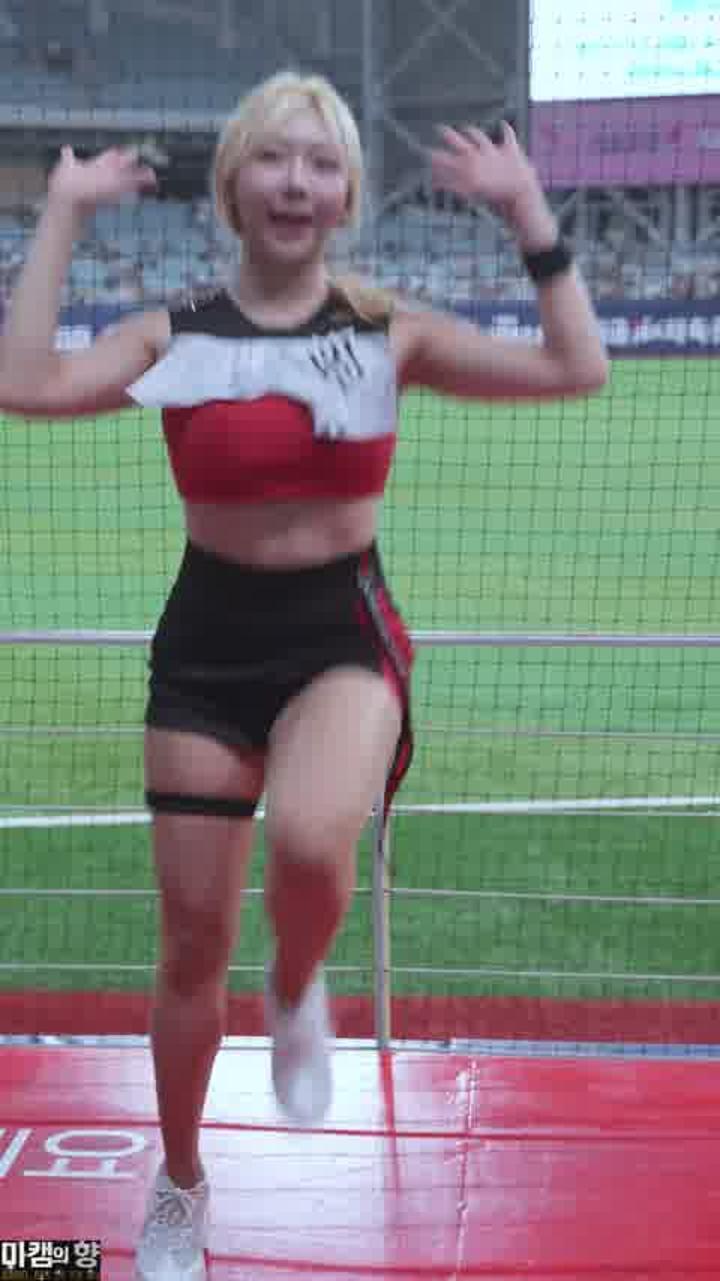 240817 치어리더 조예린 직캠 (4) 비디오 썸네일 이미지