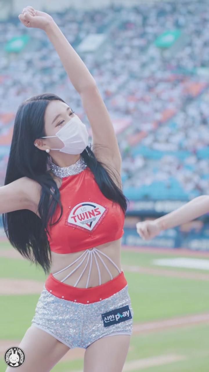 220708 치어리더 원민주 직캠 (2) 비디오 썸네일 이미지