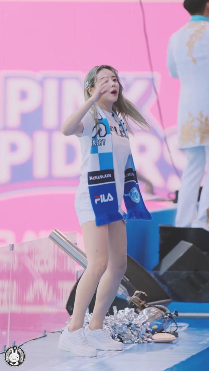 191212 치어리더 신유리 직캠 비디오 썸네일 이미지