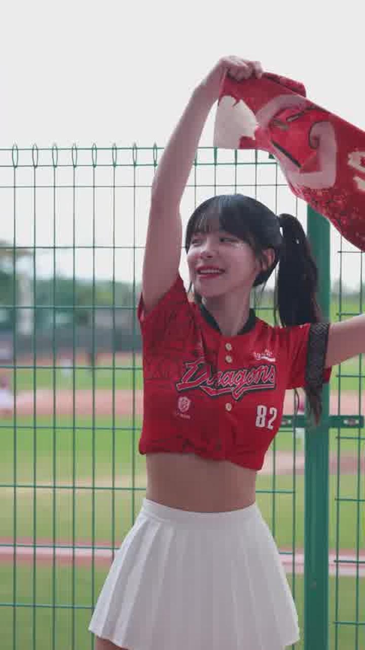 치어리더 이다혜 직캠 Cheerleader (160) 비디오 썸네일 이미지