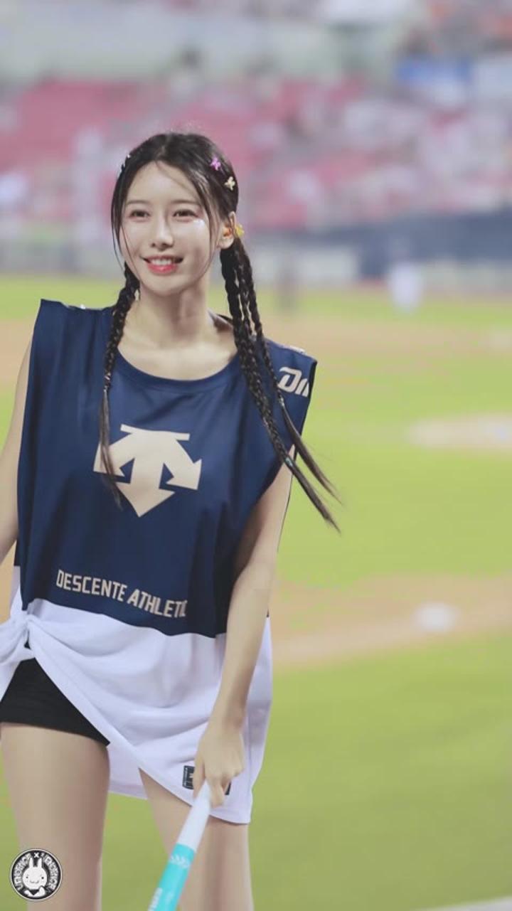 230820 치어리더 이아영 직캠 (6) 비디오 썸네일 이미지