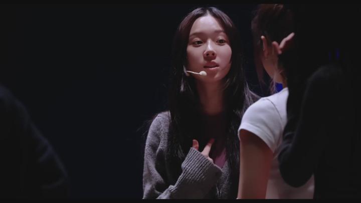 2025 에스파: 월드 투어 인 시네마 [공연실황] 비디오 썸네일 이미지