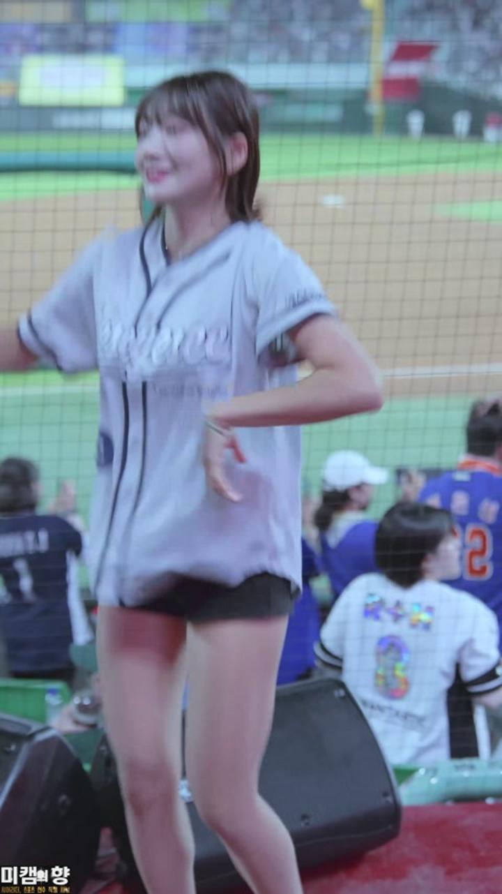 240818 치어리더 박소영 직캠 (2) 비디오 썸네일 이미지