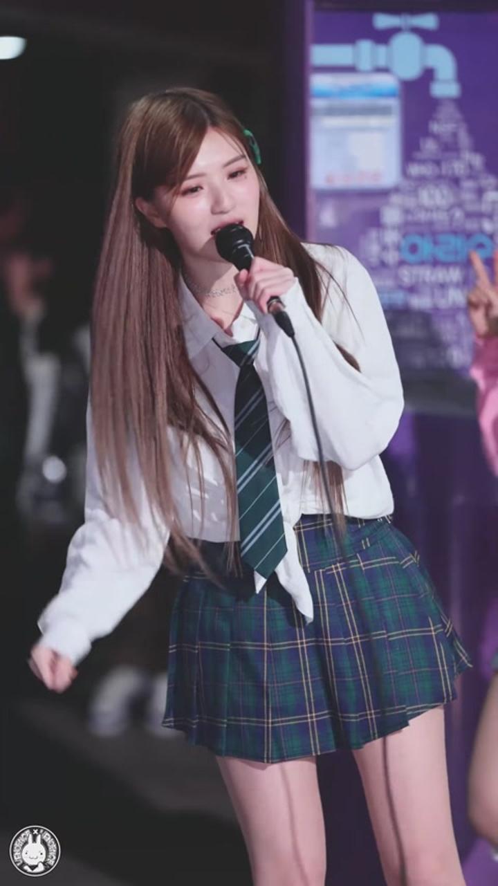 240331 해나 미도리샤워 직캠 한 페이지가 될수 있게(라이브) Haena(Midori Sour) Fancam 비디오 썸네일 이미지