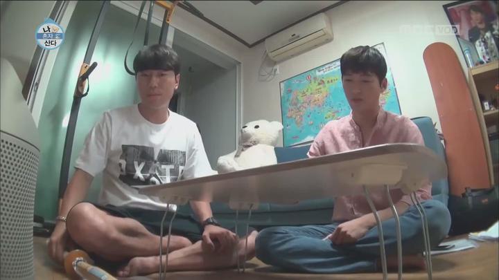 나 혼자 산다.E213.170714.1080p-KING 비디오 썸네일 이미지
