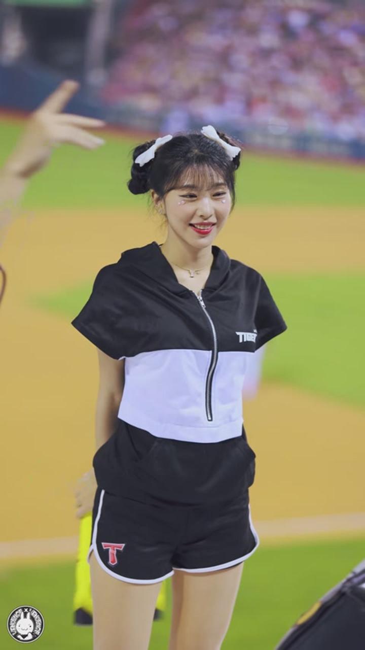 240711 치어리더 천소윤 직캠 (1) 비디오 썸네일 이미지