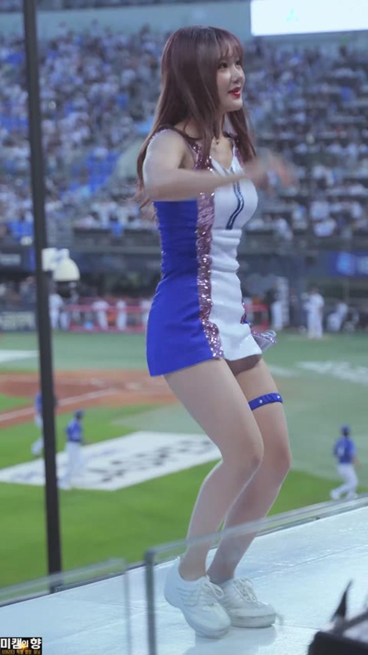 230524 치어리더 최홍라 직캠 (2) 비디오 썸네일 이미지