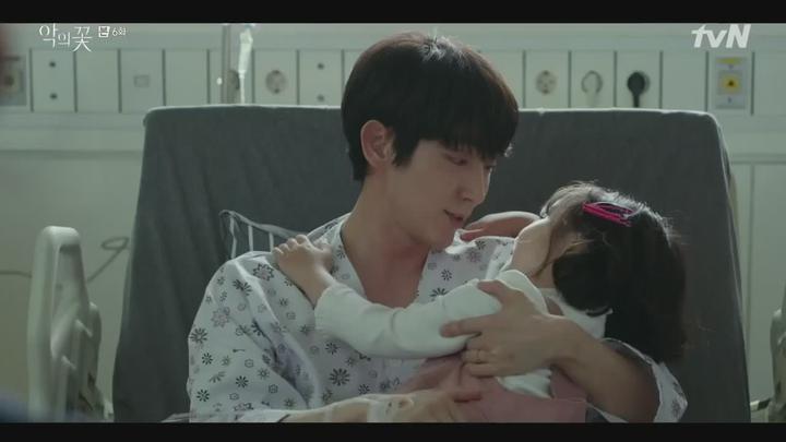 악의 꽃.E06.200813.720p-NEXT 비디오 썸네일 이미지
