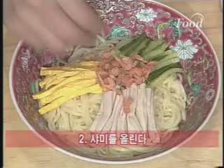 중식요리_땅콩버터소스비빔면과 중국식볶음국수 비디오 썸네일 이미지