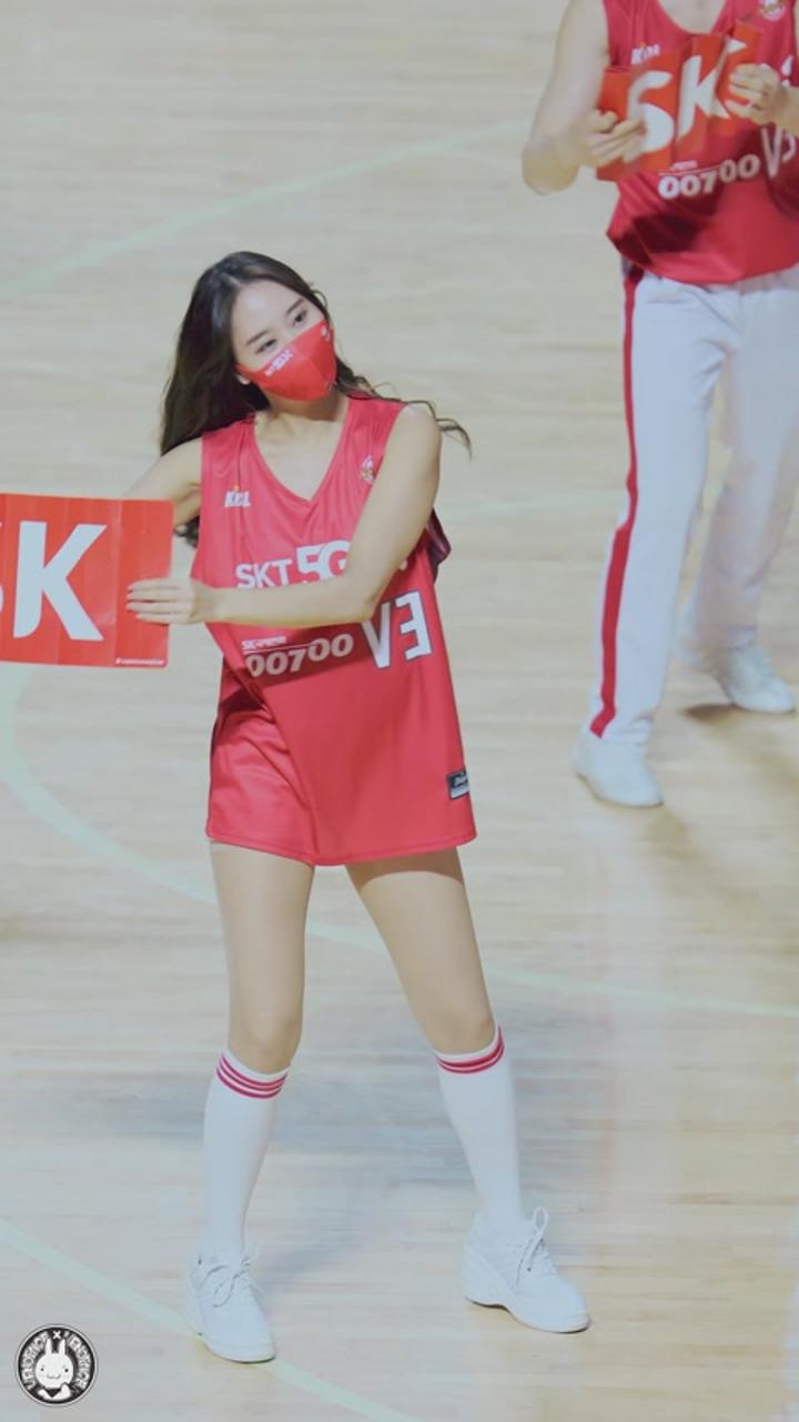 210404 치어리더 박소정 직캠 (4) 비디오 썸네일 이미지