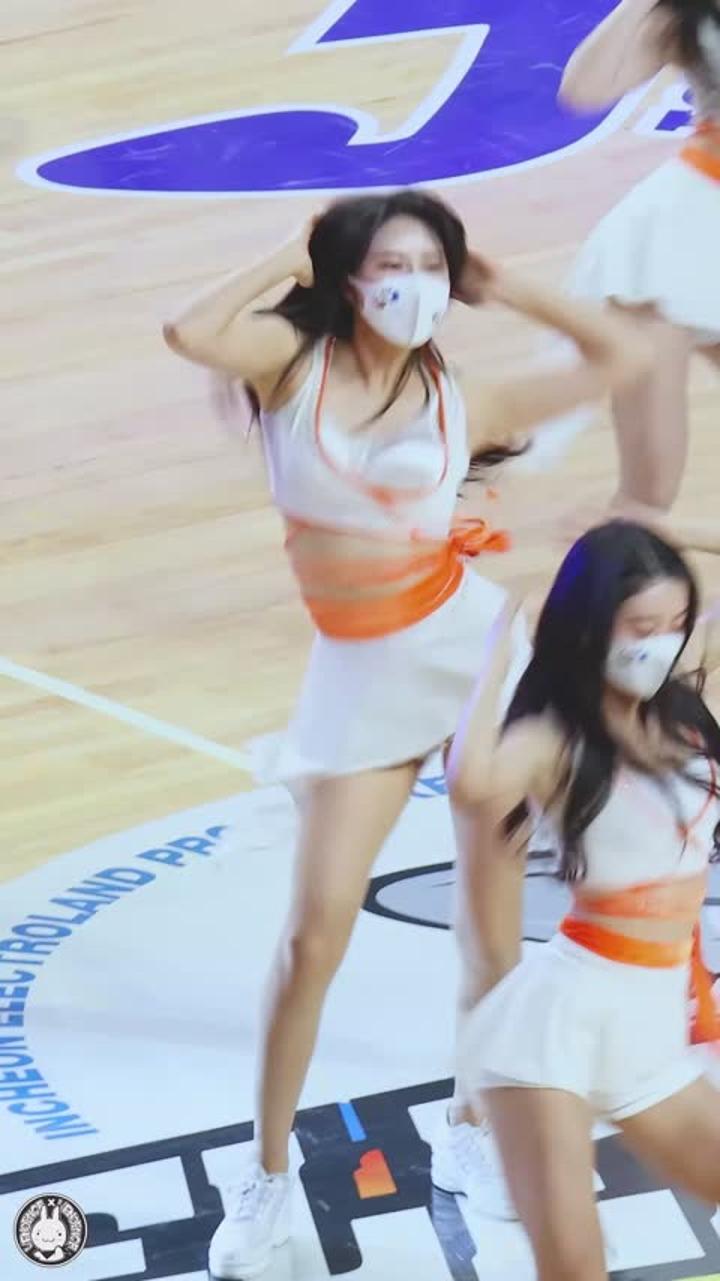 210401 치어리더 송수지 직캠 (2) 비디오 썸네일 이미지