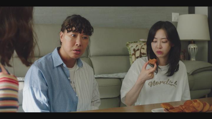 살롱 드 홈즈.E09.250714.1080p.H264.AAC.IQ.WEB-DL-LoveBug 비디오 썸네일 이미지