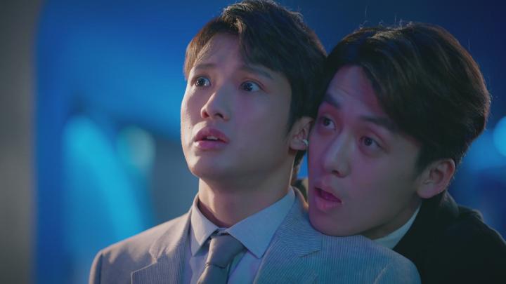 [최신 중드라마] 대립이이 12화 완결 (대드 BL) (2025) 비디오 썸네일 이미지