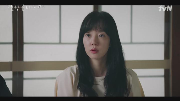 멜랑꼴리아.E04.211118.720p-NEXT 비디오 썸네일 이미지