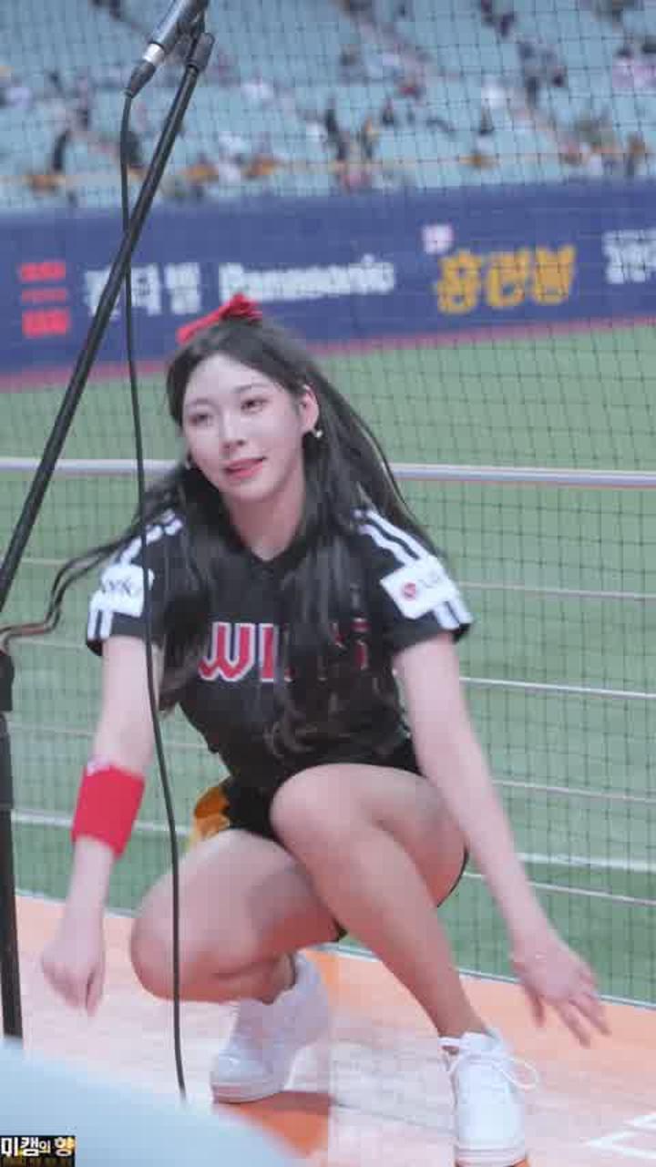 230405 치어리더 조예린 직캠 (3) 비디오 썸네일 이미지
