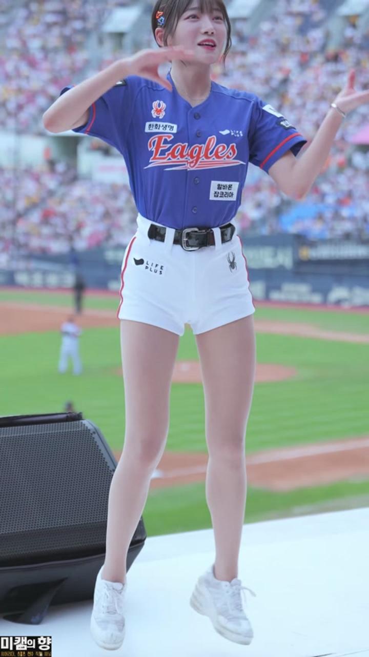 240728 치어리더 박소영 직캠 비디오 썸네일 이미지