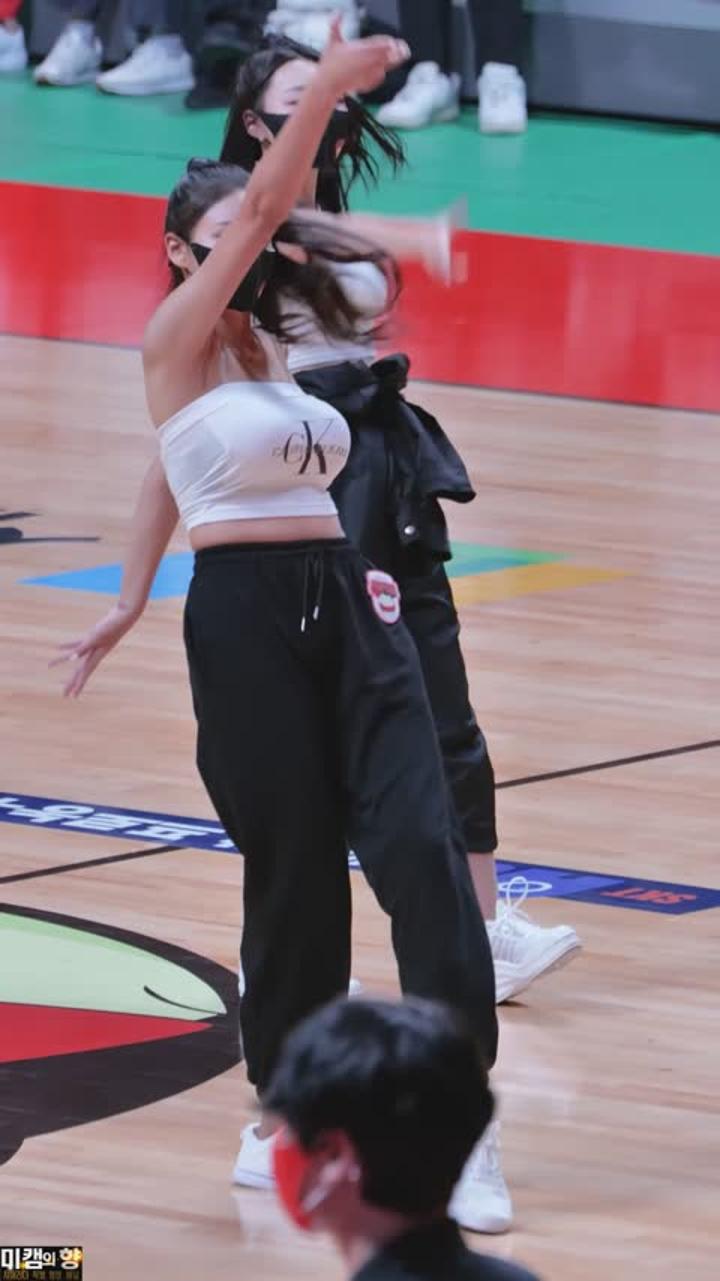 221217 치어리더 김이서 직캠 (3) 비디오 썸네일 이미지