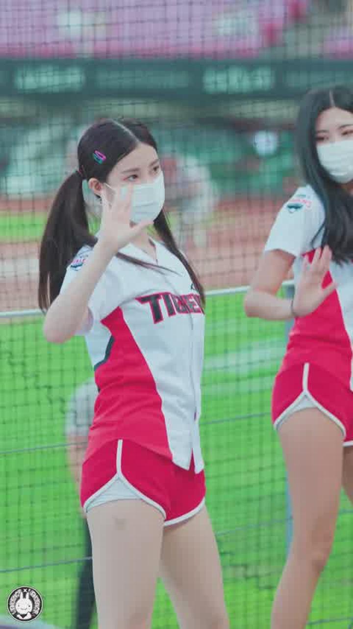 210811 치어리더 한유진 직캠 (2) 비디오 썸네일 이미지
