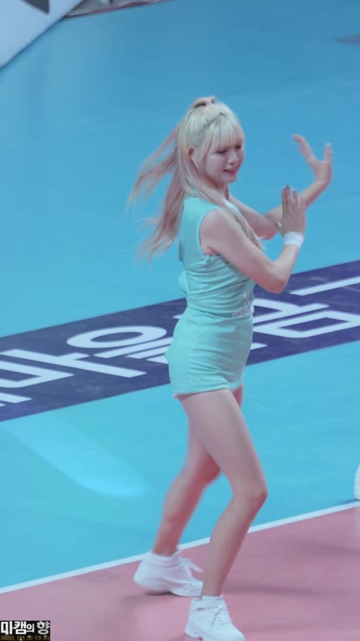 231129 치어리더 안혜지 직캠 비디오 썸네일 이미지