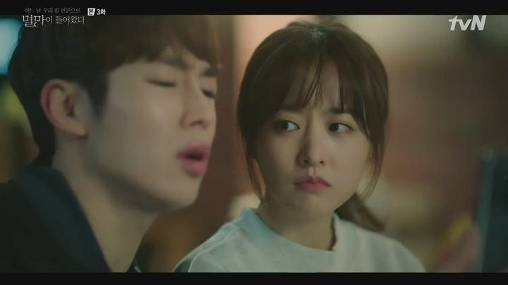 [tvN] 어느 날 우리 집 현관으로 멸망이 들어왔다.E03.210517.720p-NEXT 비디오 썸네일 이미지