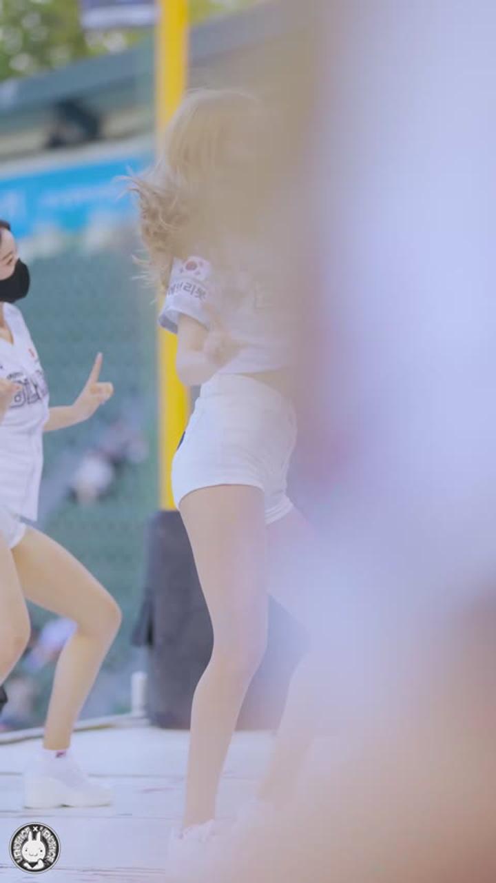 210615 치어리더 임수지 직캠 비디오 썸네일 이미지