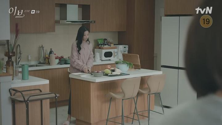 이브.E02.220602.720p-NEXT 비디오 썸네일 이미지