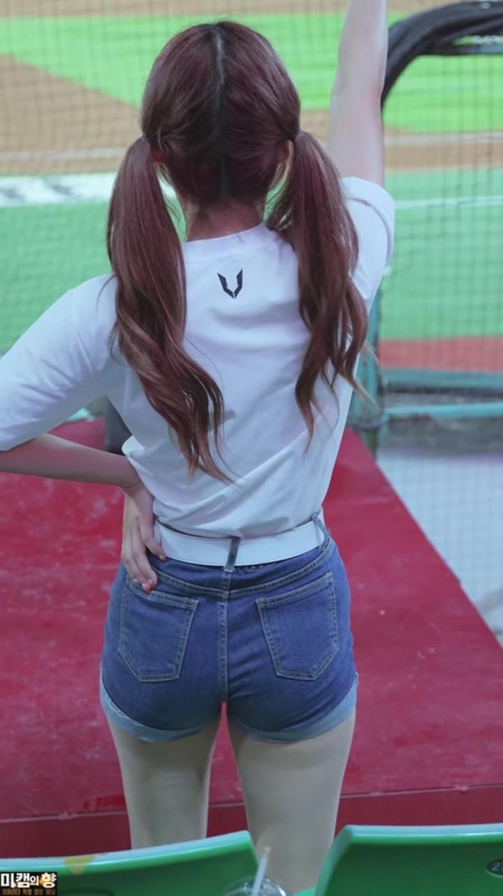 230531 치어리더 최홍라 직캠 (4) 비디오 썸네일 이미지