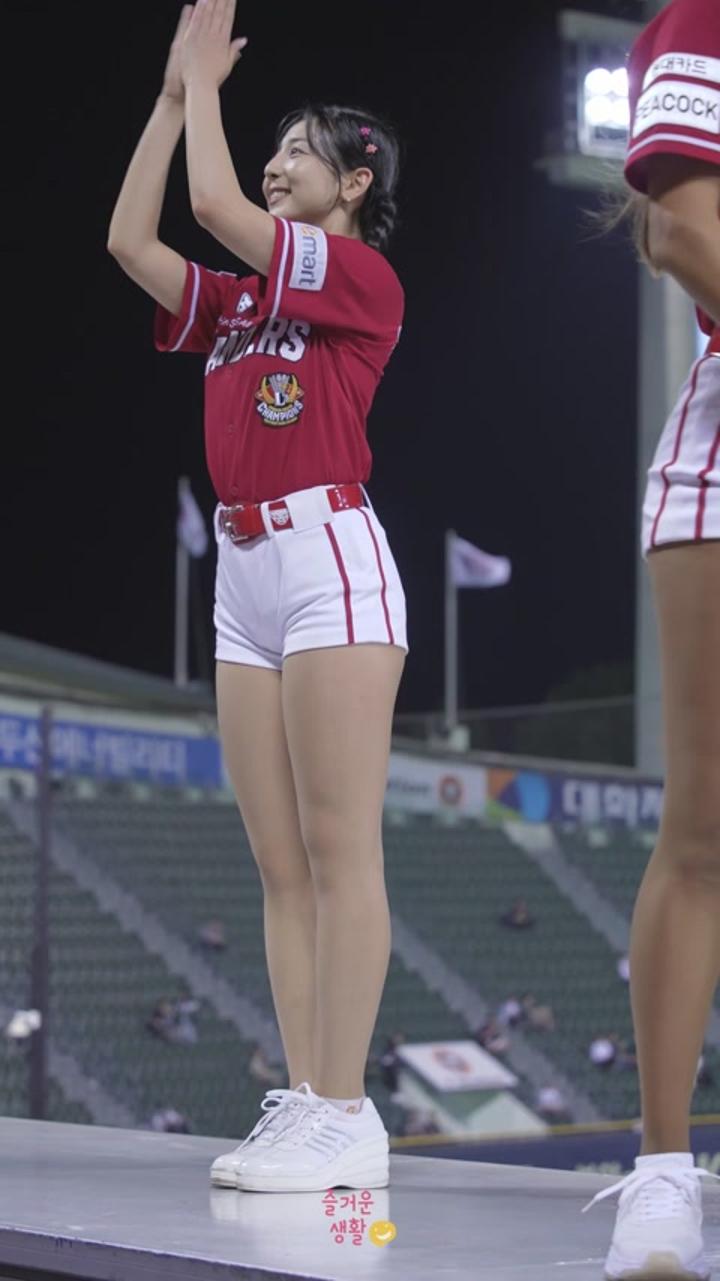 230620 치어리더 목나경 직캠 (2) 비디오 썸네일 이미지