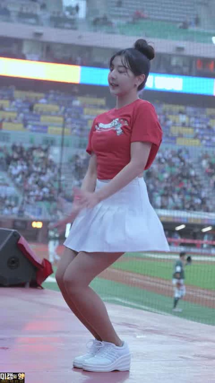 목나경 치어리더 230415 직캠2 비디오 썸네일 이미지