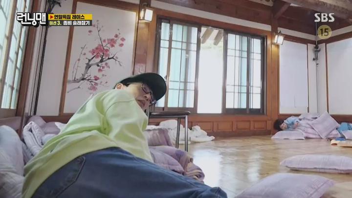 [SBS] 런닝맨 (연말특집 레이스-허영지) - 2탄.E585.211226.1080p.H264-F1RST 비디오 썸네일 이미지
