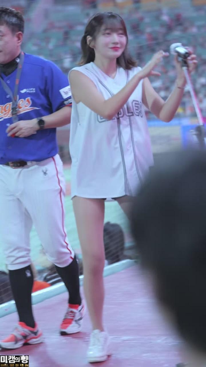 240910 치어리더 박소영 직캠1 비디오 썸네일 이미지