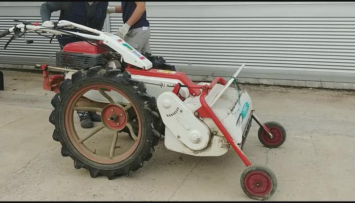 [농기계활용] 감자수확에 필요한 줄기파쇄기 사용방법 비디오 썸네일 이미지