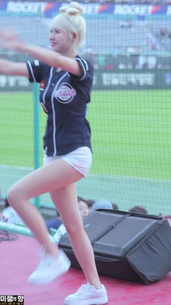240726 치어리더 안혜지 직캠 (1) 비디오 썸네일 이미지
