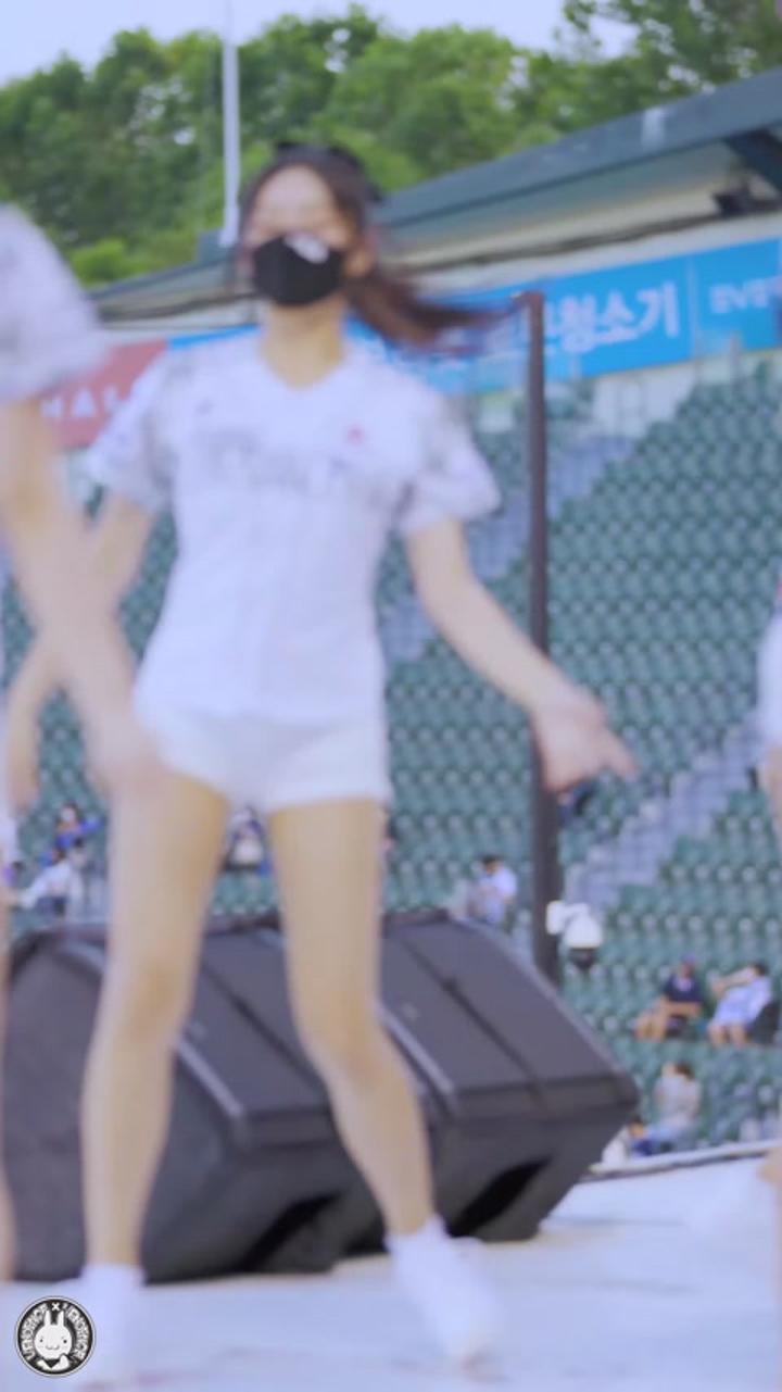 210615 치어리더 고가빈 직캠 (2) 비디오 썸네일 이미지