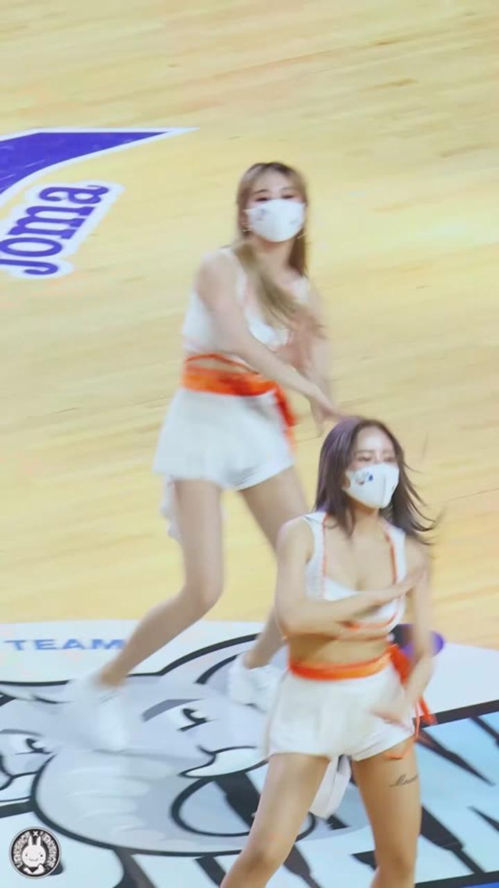 210401 치어리더 박소현 직캠 (2) 비디오 썸네일 이미지