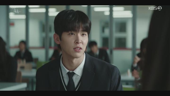 완벽한 가족.E01.240814.1080p.H264-F1RST 비디오 썸네일 이미지