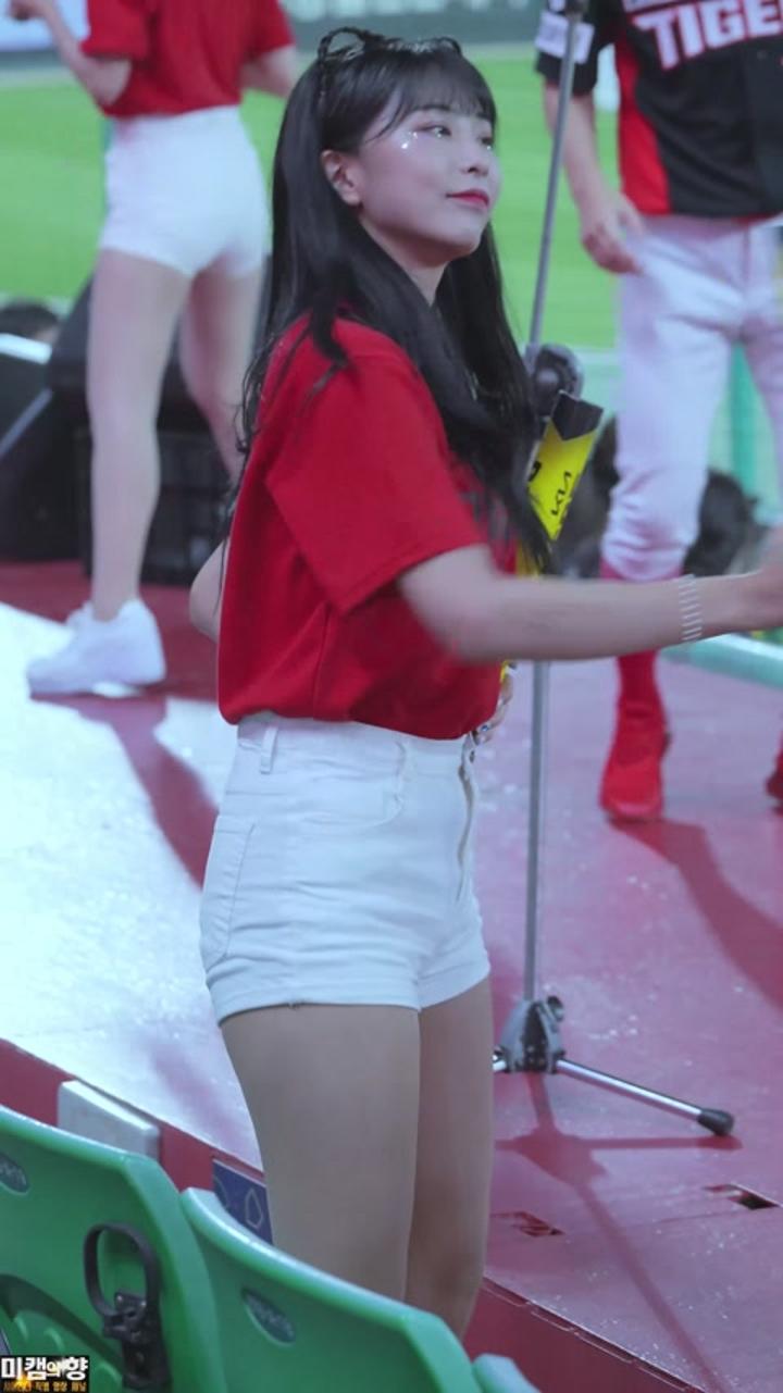 230705 치어리더 천소윤 직캠 비디오 썸네일 이미지