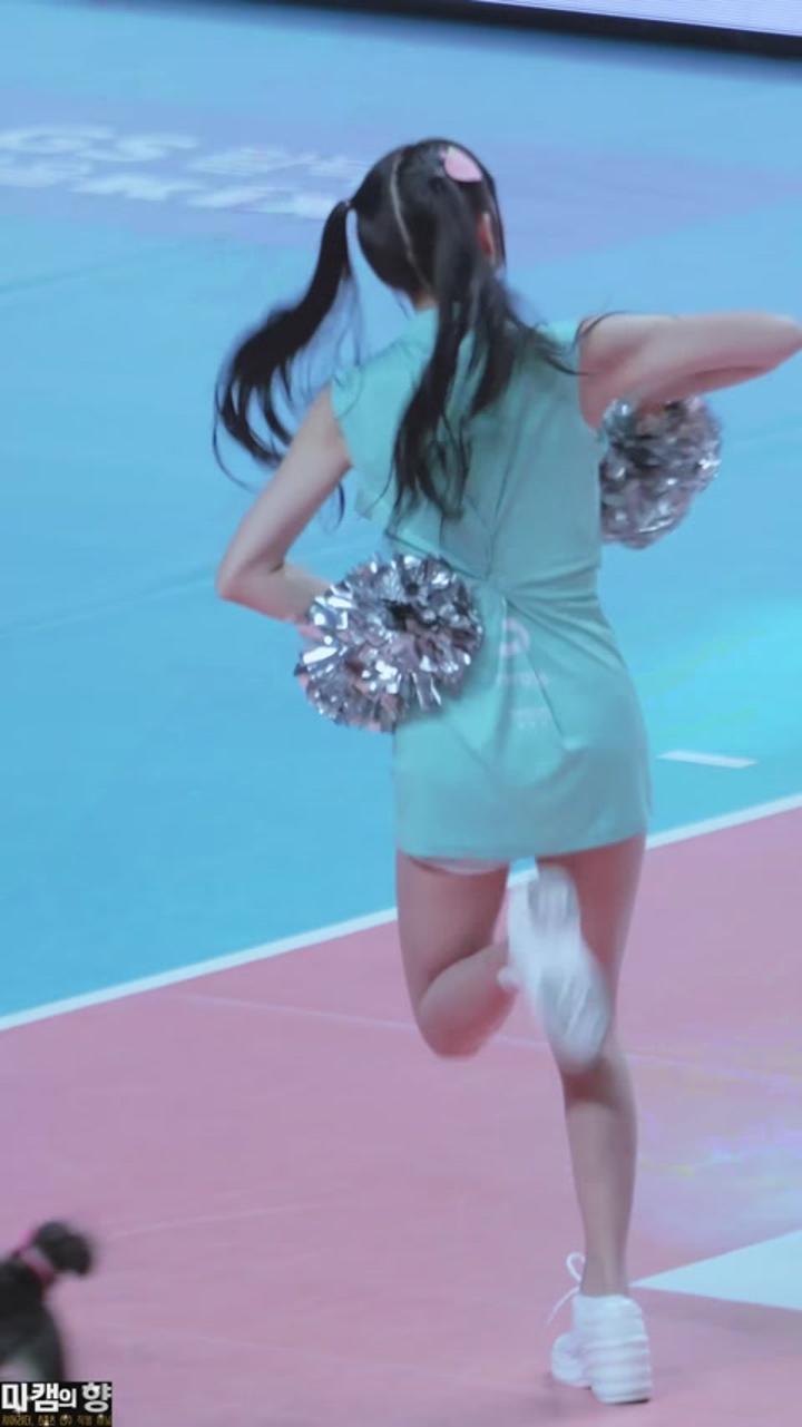 231129 치어리더 박하정 직캠 비디오 썸네일 이미지