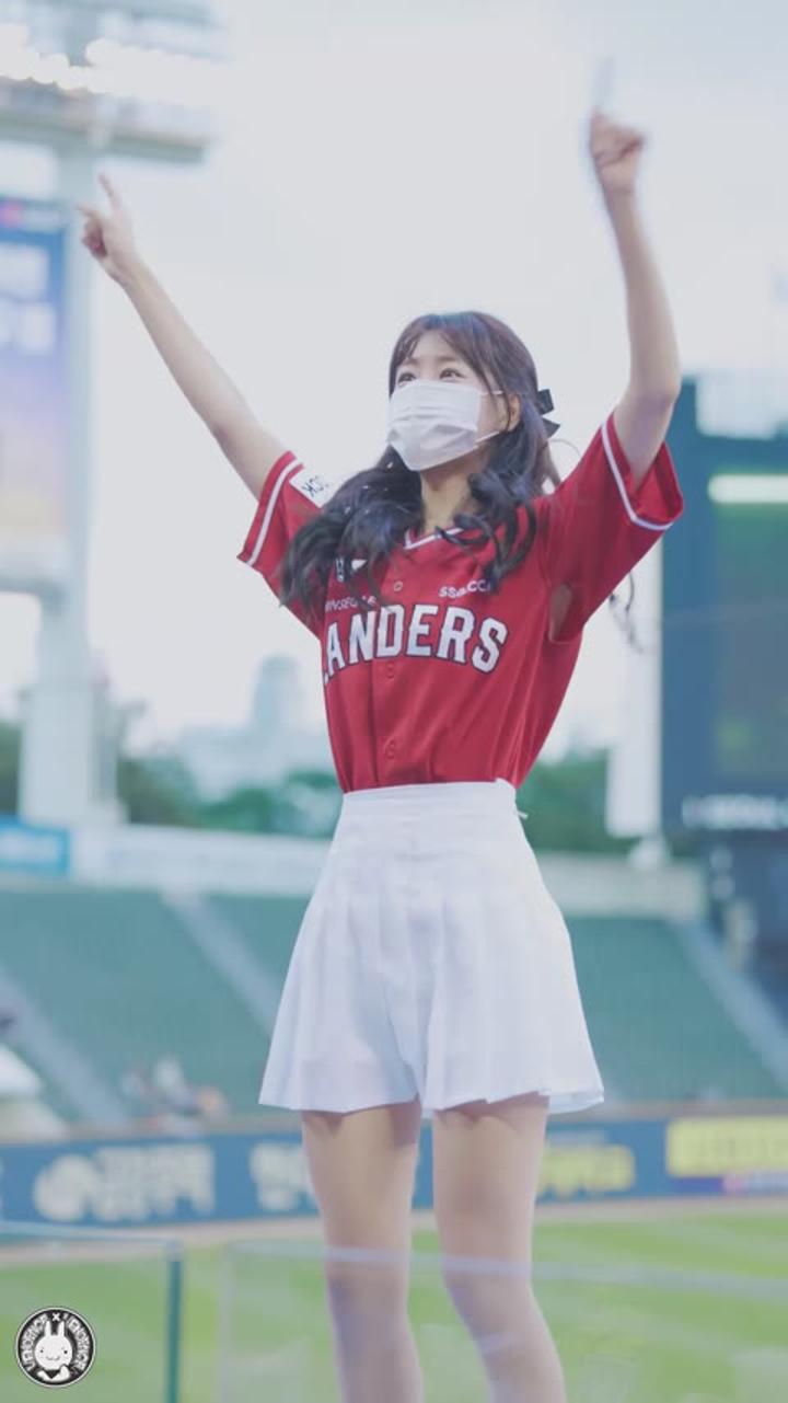 220813 치어리더 김도아 직캠 (2) 비디오 썸네일 이미지